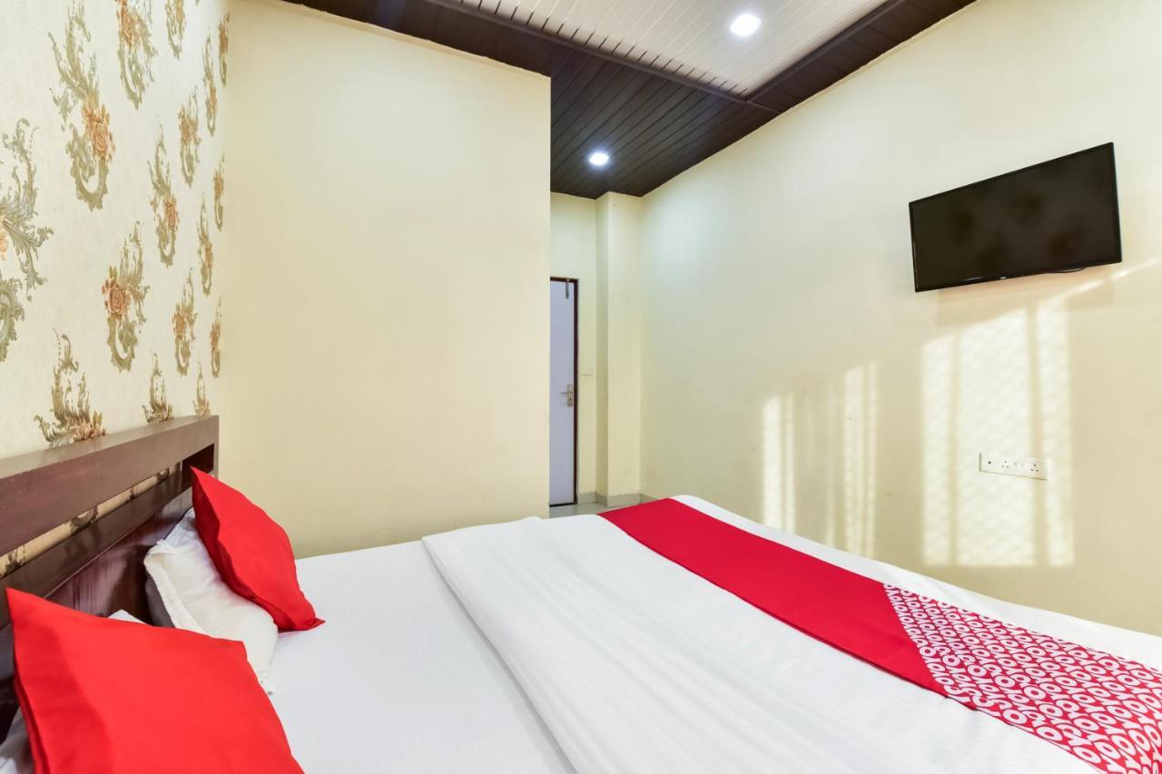 Oyo 74877 Empire Resort Джодпур Екстериор снимка